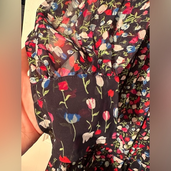 MANGO MNG Size 8 Black Long Sleeve Tulip Floral Split V Neck Button Front MAXI - Picture 8 of 13